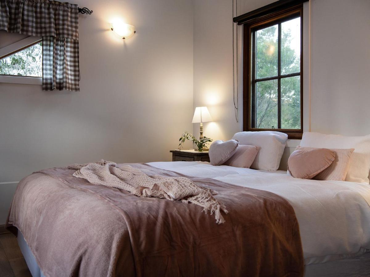 French Cottage 데일스포드 외부 사진