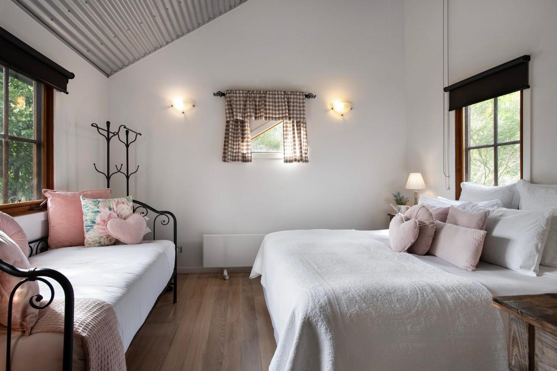 French Cottage 데일스포드 외부 사진